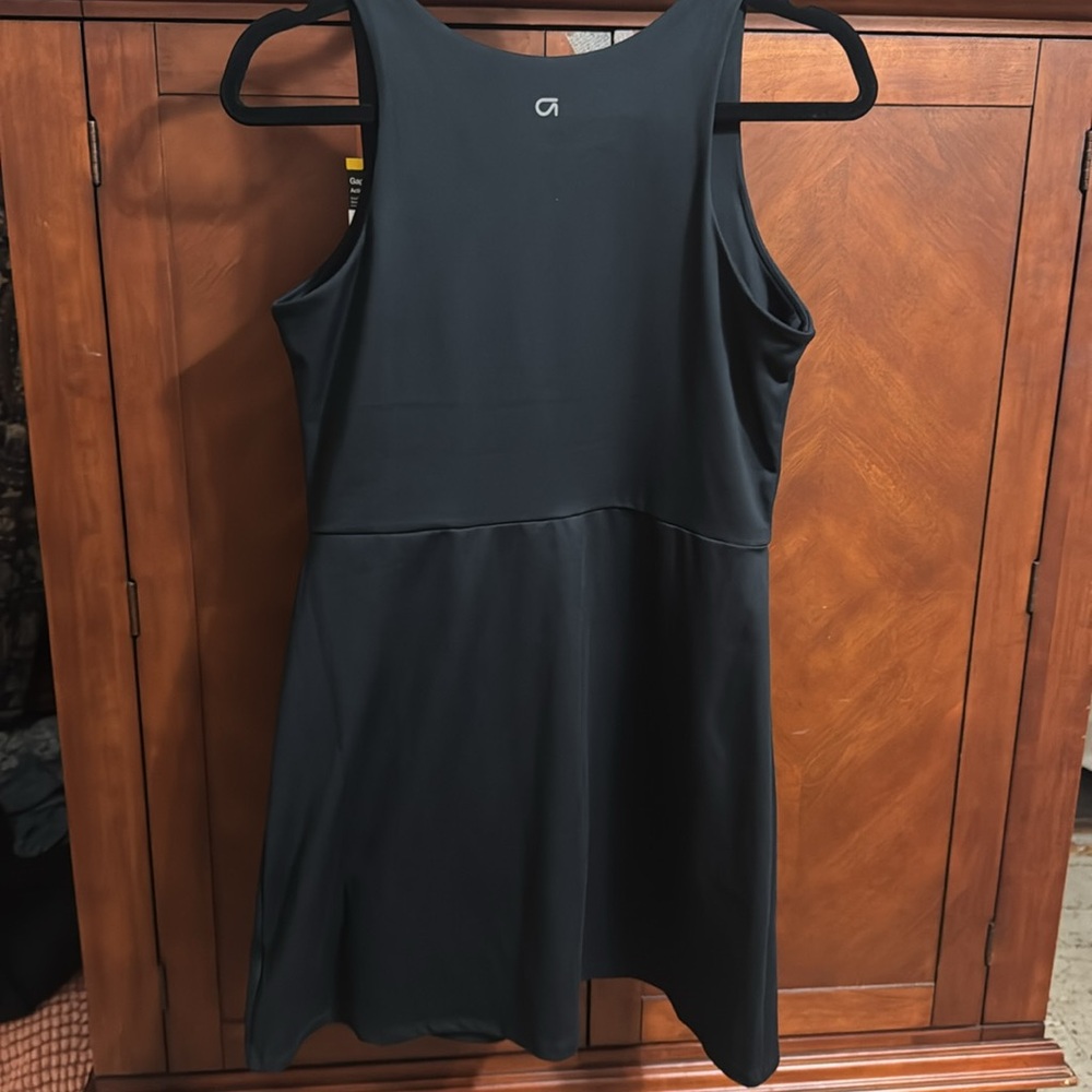 GApFit NWT Black Active Sleeveless Tank Dress - Picture 3 of 3